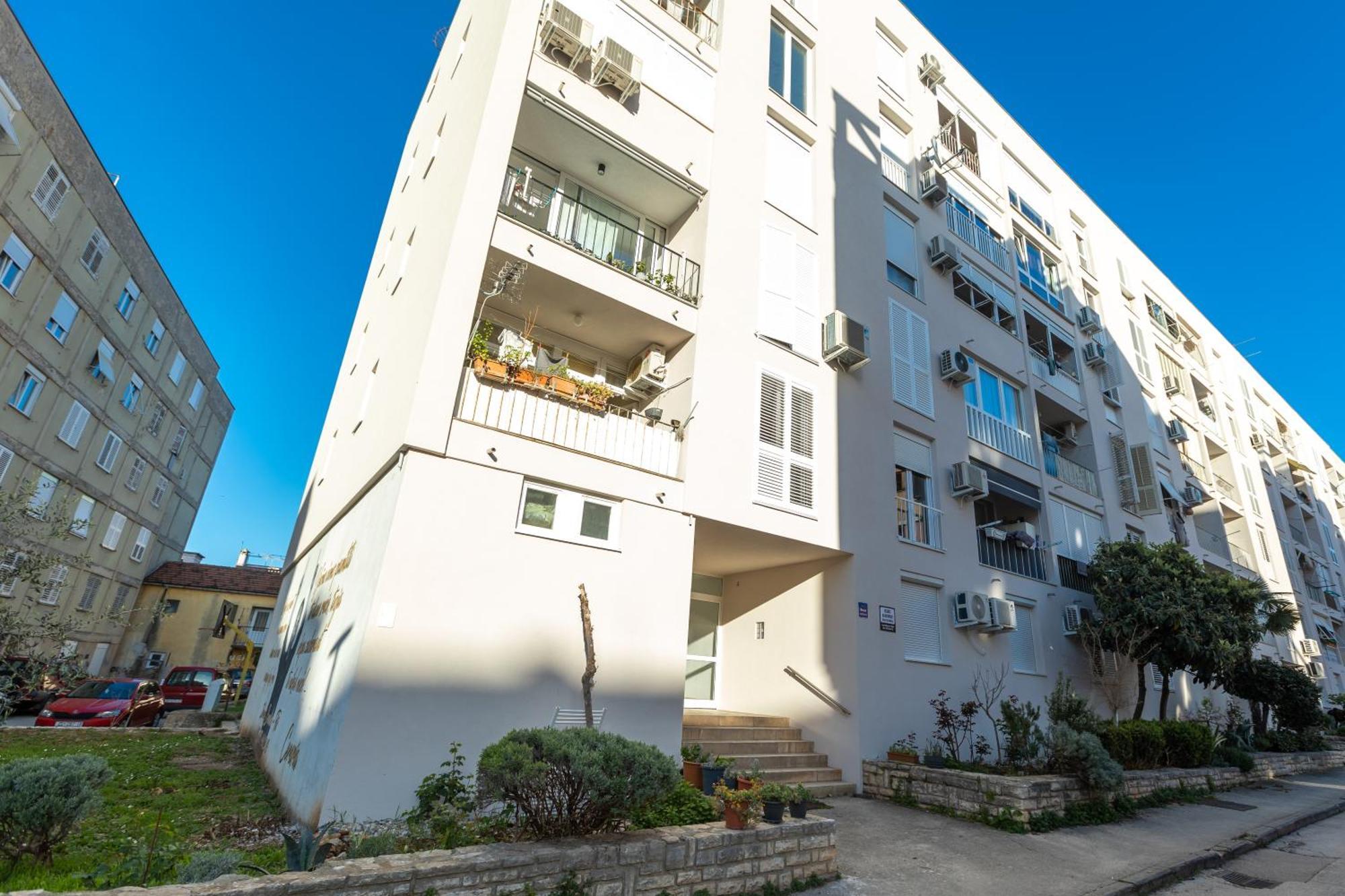 Deluxe Apartment Near The Bridge ซาดาร์ ภายนอก รูปภาพ