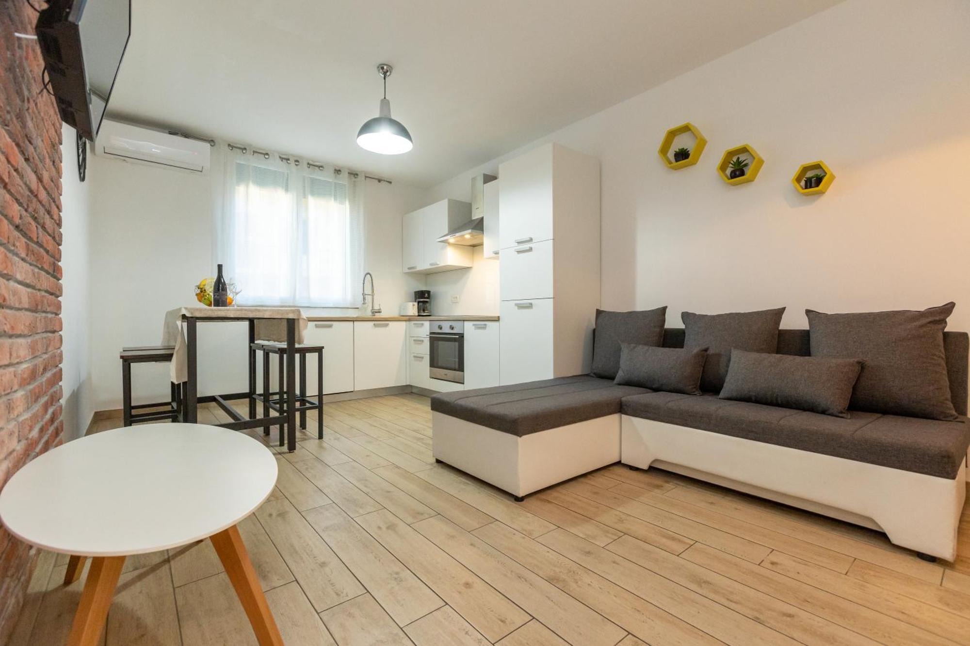 Deluxe Apartment Near The Bridge ซาดาร์ ภายนอก รูปภาพ